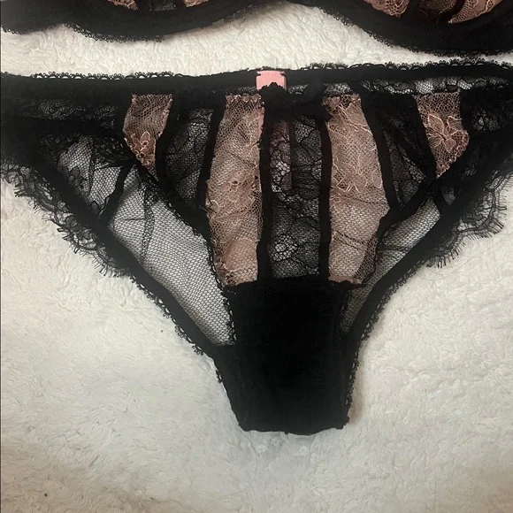 Elegant Black and Tan Lace Lingerie Set 36 b and s panty sexy lace … - Picture 2 of 3